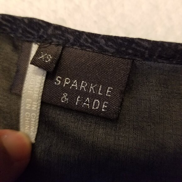 Sparkle & Fade Silk Top Navy Blue Floral Print XSmall V-Neck Tee Mesh/Sheer - Picture 6 of 10